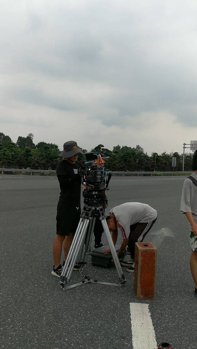 望花区TVC拍摄公司：唤醒集体记忆，构建跨代际沟通桥梁